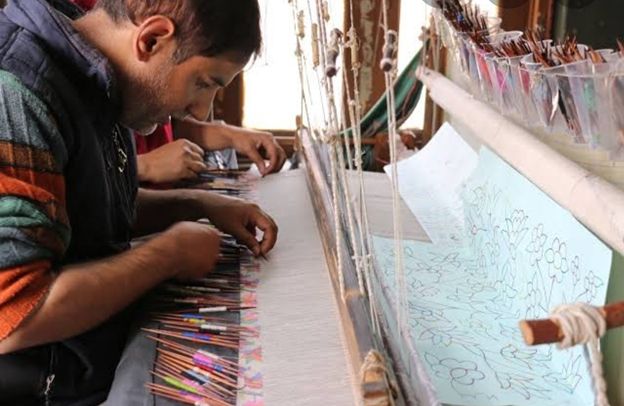 Major relief to artisans, weavers; Govt notifies 2 new schemes