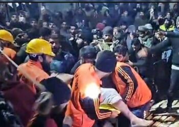 Man trapped in 35ft deep well rescued after 9 hours