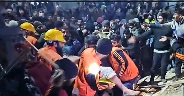 Man trapped in 35ft deep well rescued after 9 hours