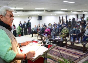 LG visits Central University of Jammu, bats for transforming youth into knowledge powerhouse