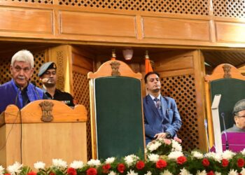 LG Sinha Calls For Restoration Of Statehood To J&K