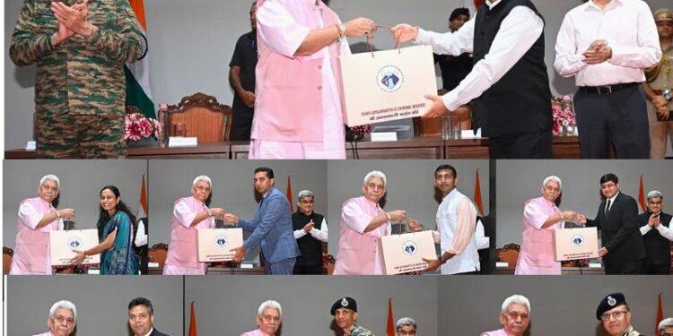 LG Honors Key Teams For Exemplary Role In Conduct oF Amarnath Yatra 2026