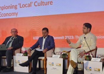 Mayor Srinagar addresses ‘U20 Mayoral Summit’ at Ahmedabad