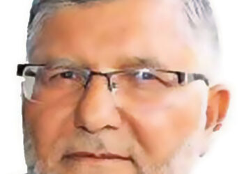 SC issues notices to Centre, JK Govt on Mian Qayoom’s plea against detention order