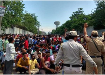 Migrant workers ransack textile mill in Kathua over deduction of wages