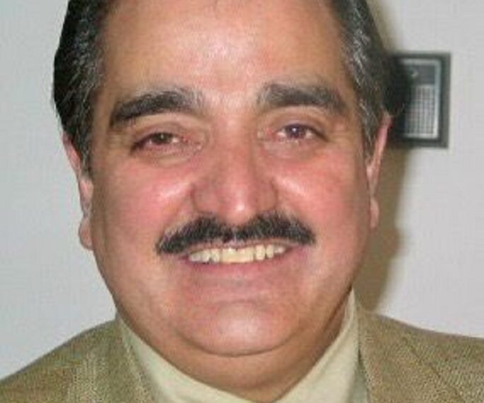 Mirwaiz Bereaved, Father-in-Law Passes Away
