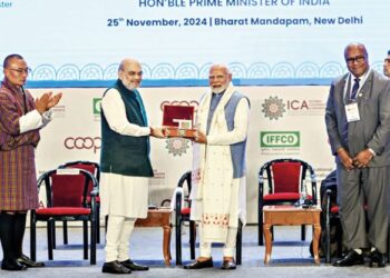 India Bringing Together Governance With Cooperativism For Dev , Growth: PM Modi