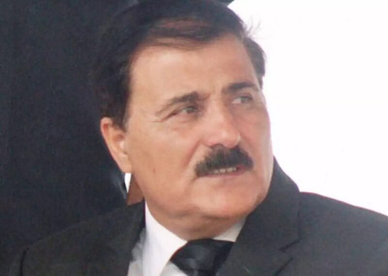 LG Manoj Sinha administers oath to Mubarak Gul as speaker Pro-tem