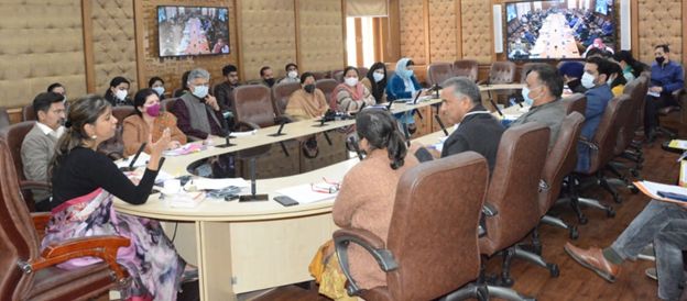 Mudgal reviews functioning of Cooperatives deptt at a key meet in Jammu
