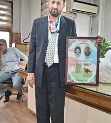 Veteran Trade Union Leader, Chief Manager Mushtaq Ahmad Bhat Accorded Warm Farewell