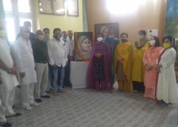 NC tributes Begum Sheikh Abdullah on her 20th death anniversary