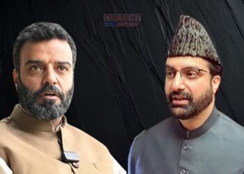 Hurriyat chief Mirwaiz meets MP Mehdi in Delhi
