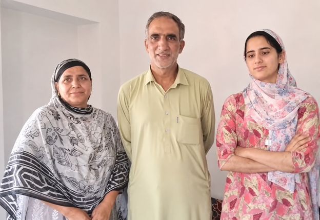 Shun social media, stay focused: J&K NEET toppers to aspirants