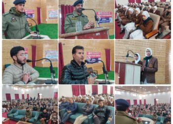 Police organises debate competition on drug abuse on the theme “Nasha Mukht Bharat Abhiyan” in Ganderbal