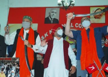 Will fight for restoration of rights to JK people: Farooq
