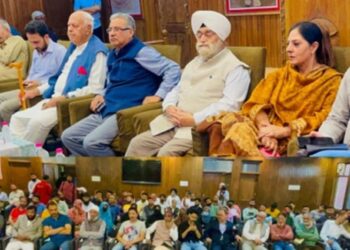 NC committed to resolve concerns of traders, daily wagers, workers in organized, unorganized sectors: Dr. Farooq
