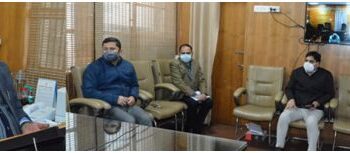 Navin chairs meeting to review implementation of PM Fasal Bima Yojana in JK