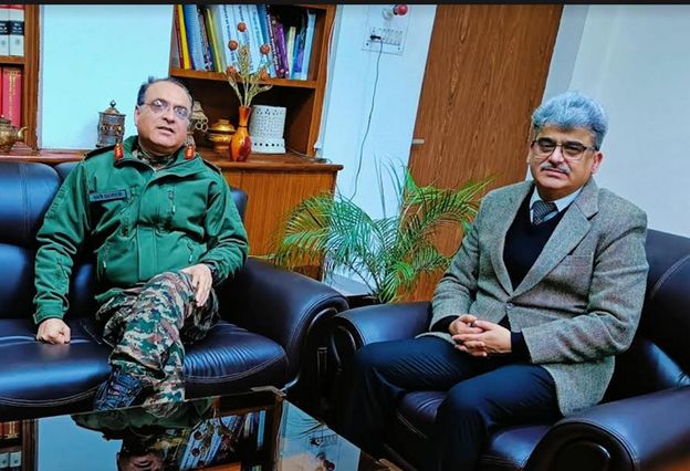 GOC 16 Corps calls on CS Dulloo