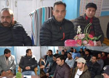Nazim Zia visits B’pora; Takes stock of Dev scenario of Surinder Panchayat