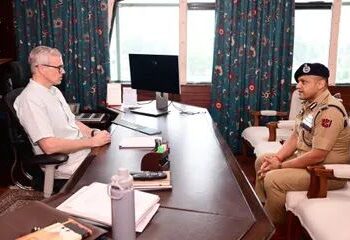 Newly Appointed Kashmir IG Sujit Kumar Meets CM Omar Abdullah