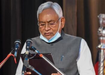 Nitish takes oath as Bihar CM for seventh time in 2 decades