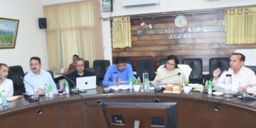 Nitu Gupta reviews implementation of agriculture, allied sector schemes in Jammu Division