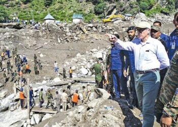 CM Omar visits cloudburst-hit Chashoti village, announces relief, rehabilitation measures