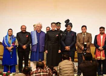 Avoid “stick waving, aggressive gestures: CM Omar to JK Police