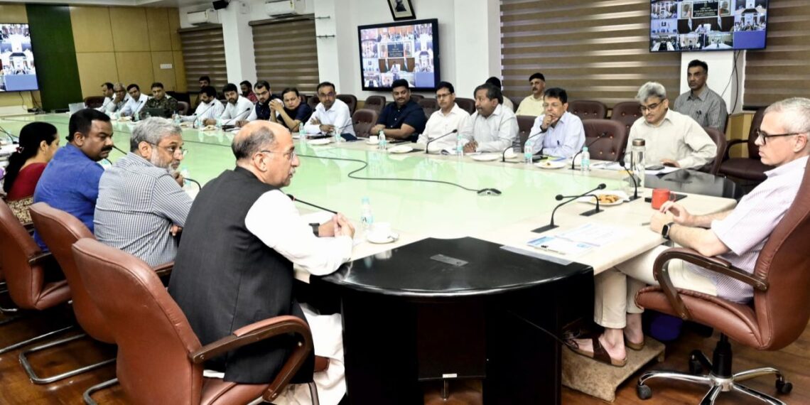 CM Omar reviews summer preparedness for Jammu division