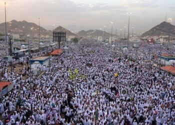 Over 1.7 Million Pilgrims Gather in Mina as Hajj 2026 Begins