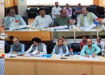 Public Accounts Committee holds meeting in Srinagar, Discusses Audit Paras of Mining, I&C Deptts