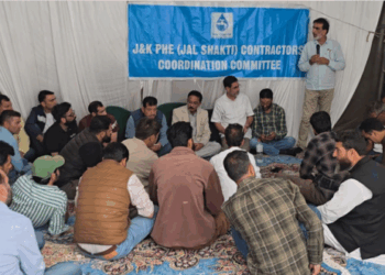 PHE Contractors Continue Protest in Srinagar Over Pending JJM Payments