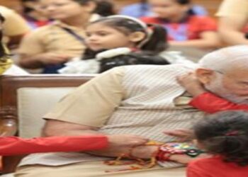 PM Modi Celebrates Raksha Bandhan With School Children In Delhi