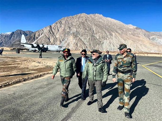 India never considered war first option but last resort, we believe in peace: PM Modi in Kargil