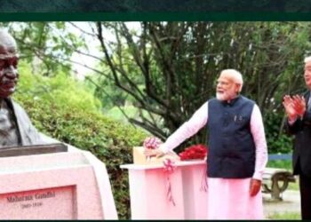 PM Modi unveils Mahatma Gandhi’s bust in Hiroshima, site of world’s first nuclear attack