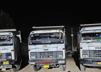 Three Dumpers Seized For Illegal Mining In Kulgam: Police