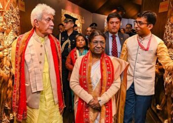 President Murmu Visits Vaishno Devi; Inaugurates Skywalk, Remodelled Parvati Bhawan