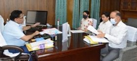 Parmar calls upon JKML for exploration of mineral extraction possibilities in J&K