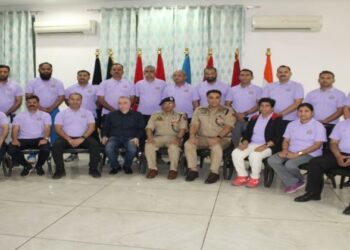 ADGP Armed Interacts With J&K Police Badminton, Table Tennis Teams