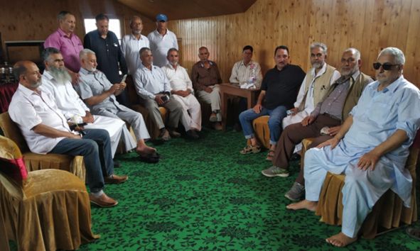 Police officers of 1979 batch hold a commemoration meeting at Hotel MAEVELLA Srinagar