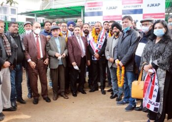 Political parties in PAGD finding ways to get rid of each other: Altaf Bukhari