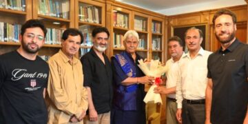 Senior IAS Officers, Kailakh Trust Delegation, Polo View Traders Meet LG Sinha
