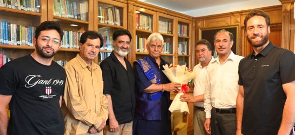 Senior IAS Officers, Kailakh Trust Delegation, Polo View Traders Meet LG Sinha