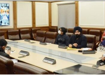 Pr Secy SDD reviews PMKVY Customized Covid Crash Course at a key meet in Jmu