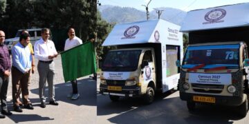 Principal Census Officer Ramban flags off Publicity Vans to generate awareness on Population Enumeration