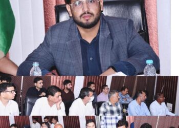 DC Rajouri chairs DRSC meeting to enhance preparedness ahead of Budha Amarnath Yatra