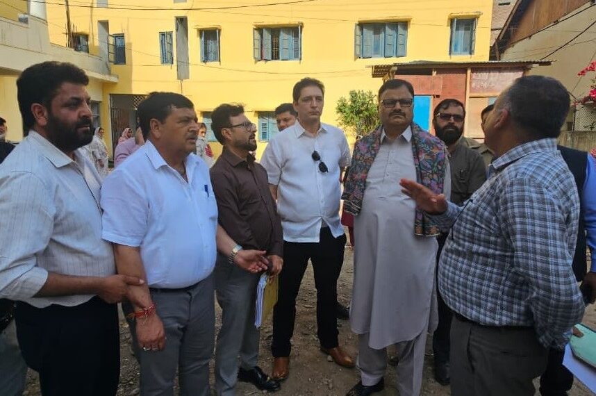 Rana reviews Gujjar &Bakerwal hostels in Doda