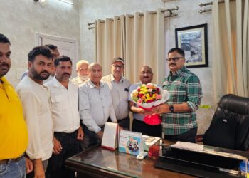 Javed Rana meets Jammu region delegations, assures priority redress of public grievances