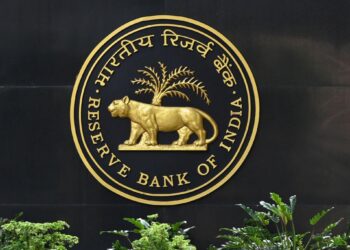 RBI Bars Banks From Levying Penal Interest, Allows Them To Impose “Reasonable” Penal Charges
