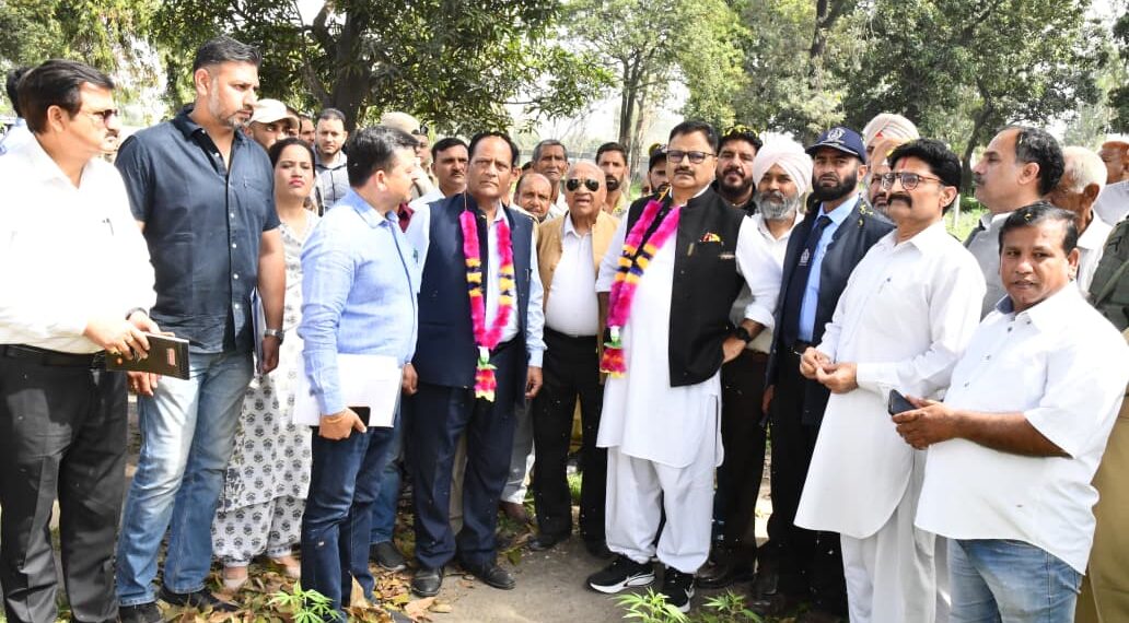 Rana inspects desilting of canals; emphasizes timely completion, community involvement